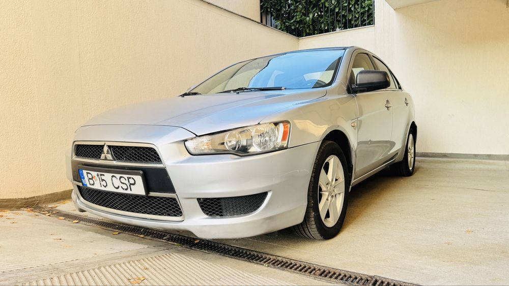 Mitsubishi Lancer