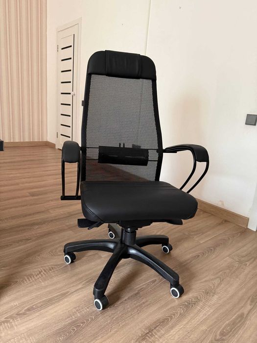 Продам офисную мебель