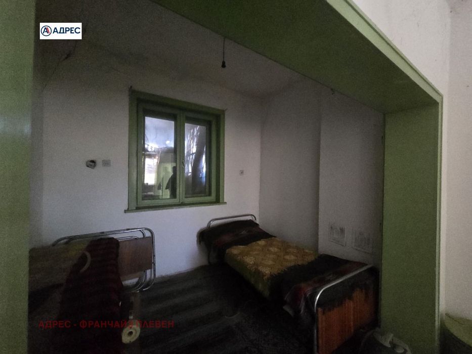 Къща в Плевен, област-с.Долни Вит площ 121 цена 16000