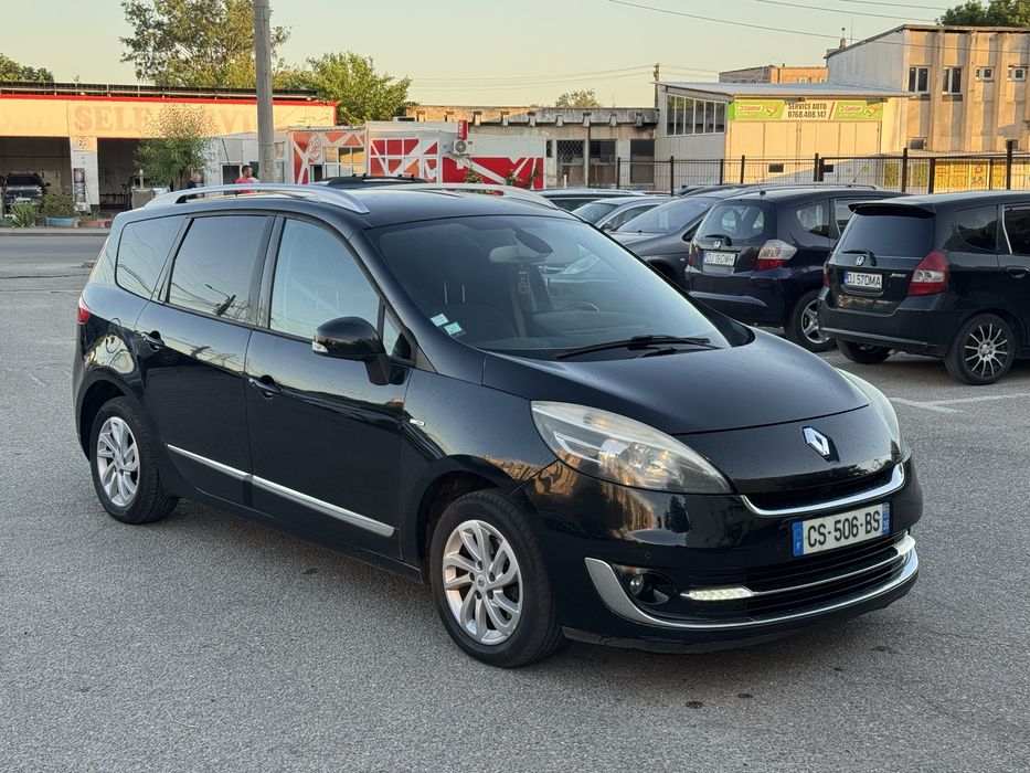 Renault scenic 1,5dci  recent adus 7locuri