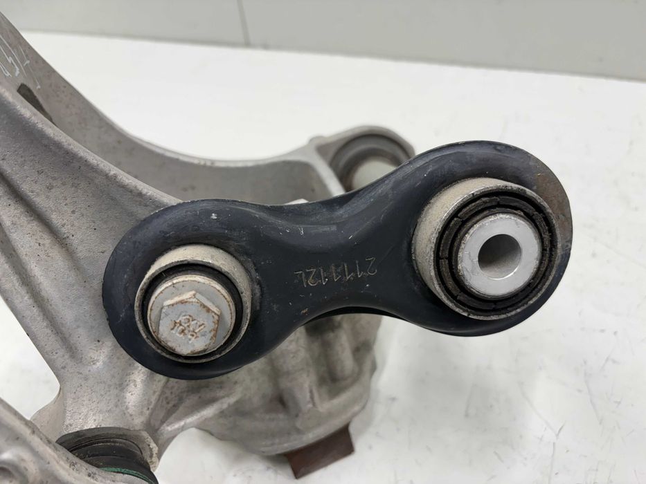 Заден десен шенкел БМВ Х5 Е70 Ф15 Х6 Е71 Ф16 BMW E70 F15 E71 F16