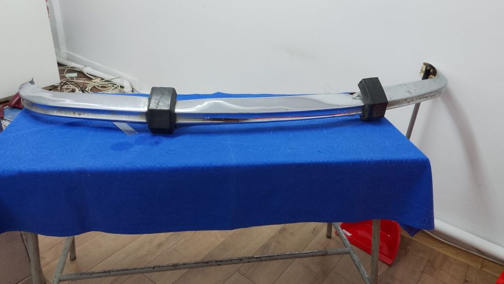 Vând bară față originala Dacia 1300