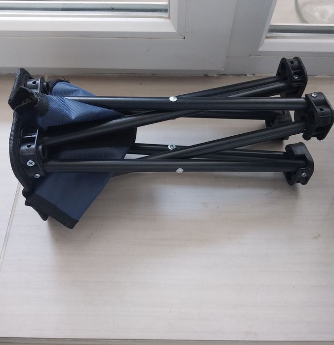 Складной стульчик