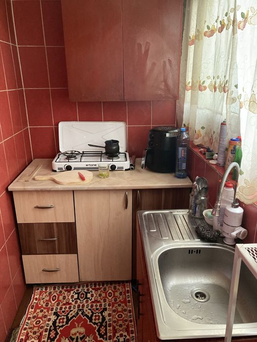 Casă , Com. Tomșani, jud. Vâlcea