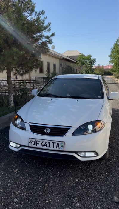 Gentra ( Jentra ) sotiladi xolati juda zor
