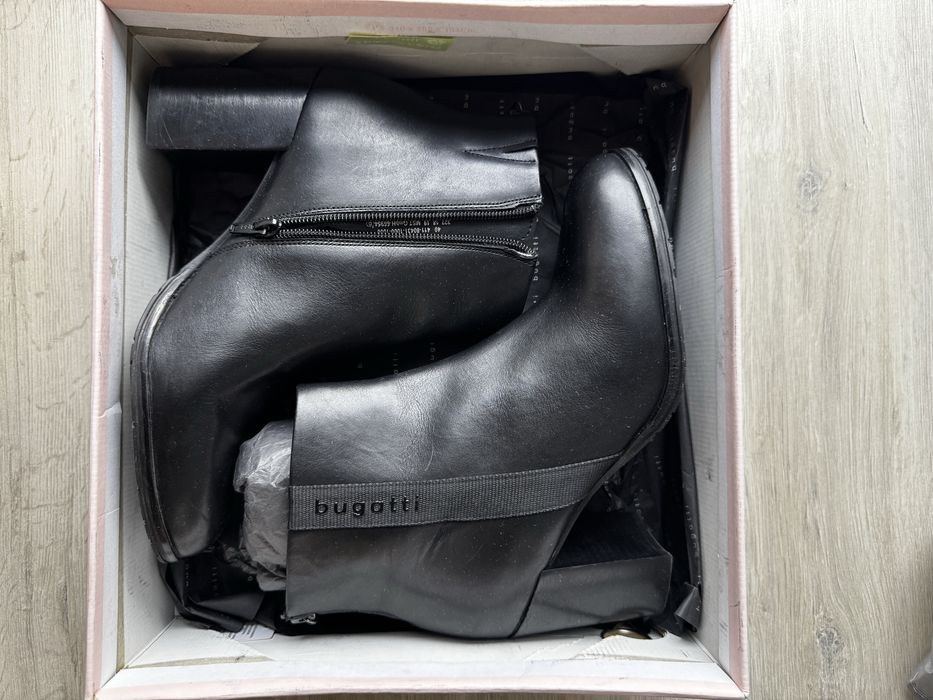 Ботильоны Bugatti  кожаные