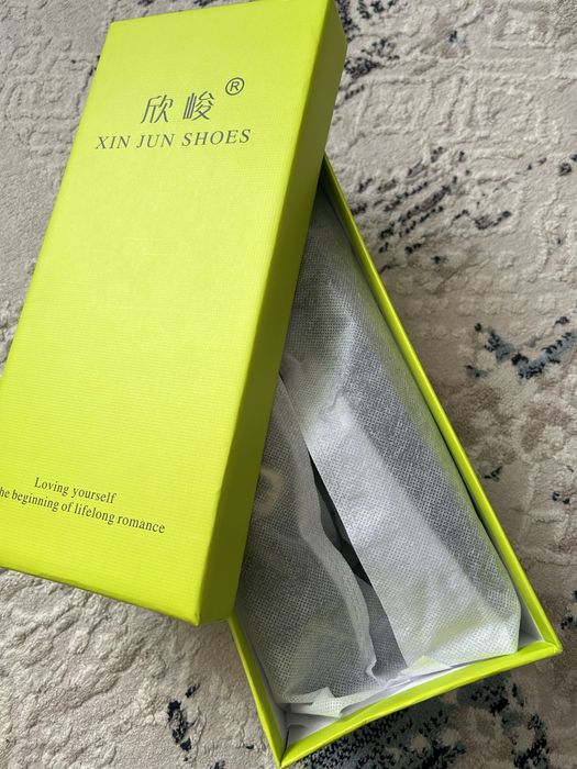 НОВЫЕ Балетки черные