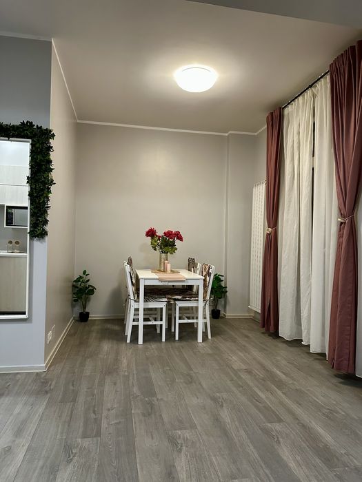 Vand apartament cu 2 camere cu vedere la mare Navodari
