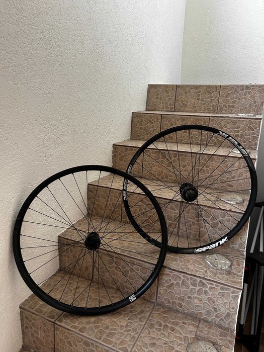 Roata fata 29" Newman Performance 30 (Downhill / Freeride) - Ax 20x110mm