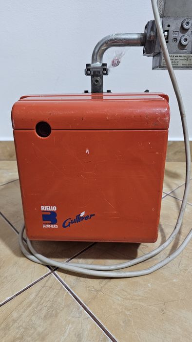 Arzator Riello gulliver BS1 și multibloc gaz Dungs