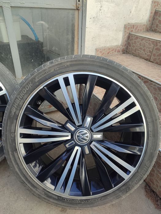 Продавам гуми с джанти