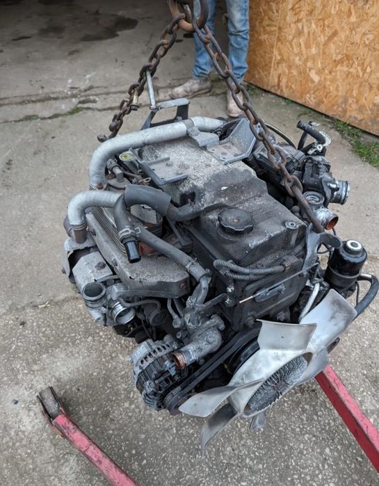 Motor complet echipat cu accesorii Mitsubishi Pajero 3.2 did 2004