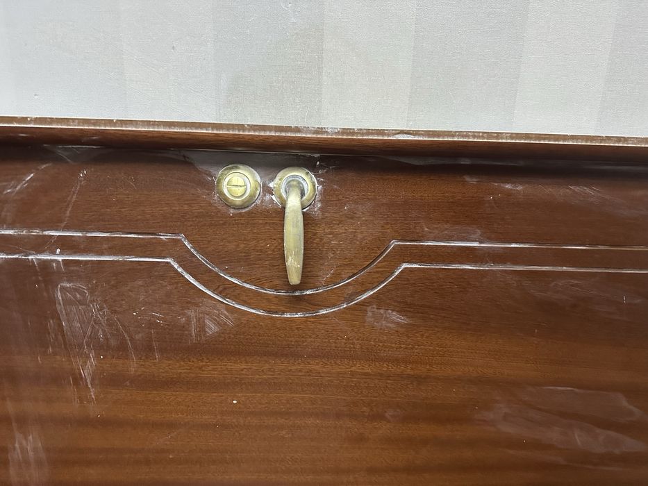 Межкомнатная дверь