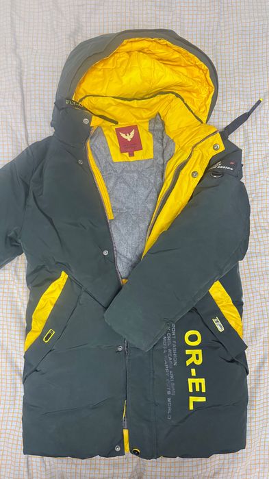 Куртки, коньки.  (Зима, Деми)