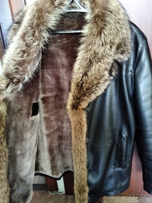 Продам куртку теплая