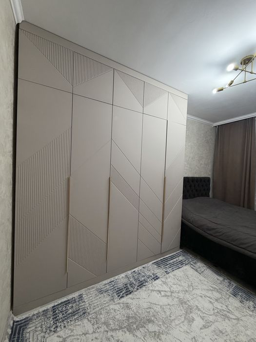 Продам спальный гарнитур 500000