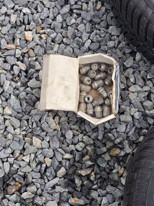 Jante Ford 16 inch cu anvelope M+S bune