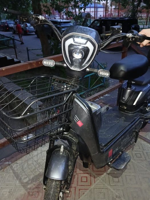 Продам электро велосипед скутер