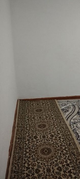 Срочно продается 2 ком квартира в 8 мкр 1 этаж