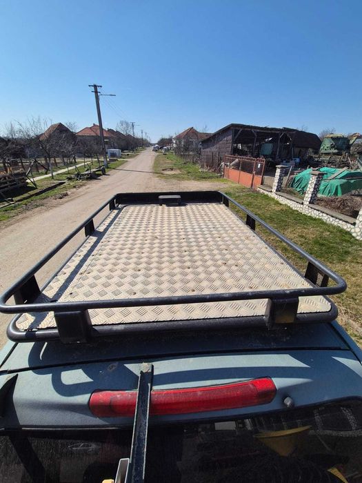 Toyota Land Cruiser J100