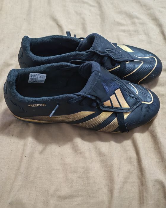 Ghete  Adidas Predator