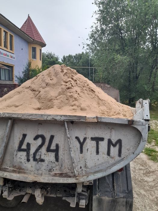 Доставка зил, песок,отсев.