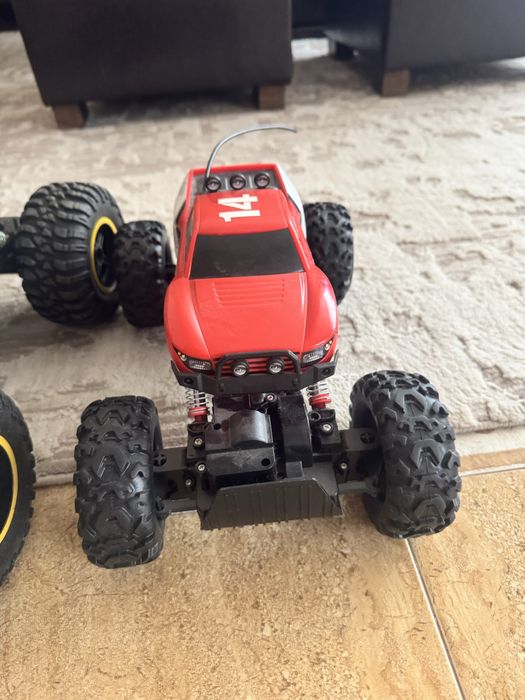 Maisto RC - R/C Rock Crawler кола с дистанционно