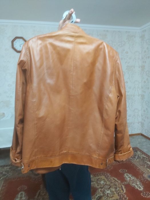 Куртка кожанная в