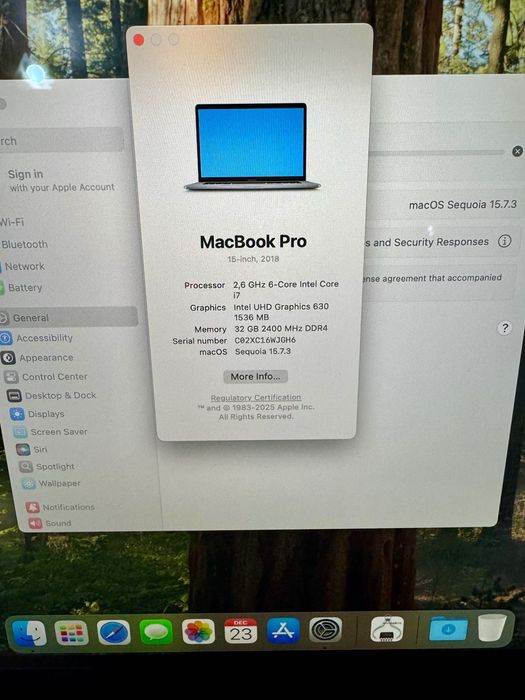 Macbook Pro A1990 32 RAM AMD Pro 560x 4GB , 512 GB SSD ,
