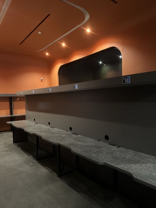 Продам столы для компьютера