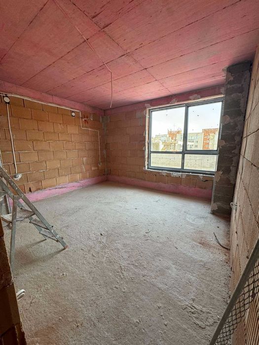 Продава се Тристаен апартамент в София, Център - 143 кв.м за 1700 €/кв.м - Снимка #1