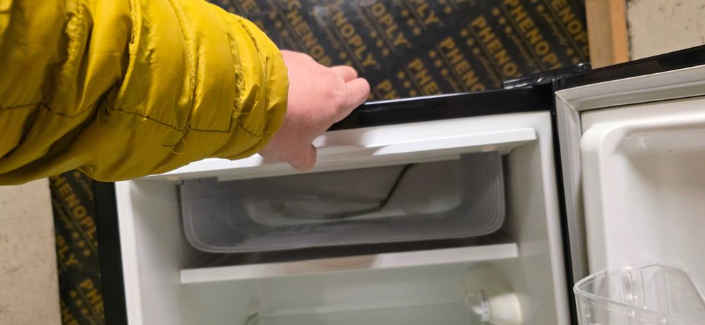 Хладилник NEO BC-115B A+