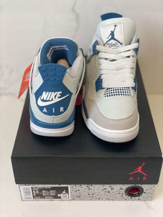 Air Jordan 4 Military Blue Retro 2024 Black Metallic Cement Univesity