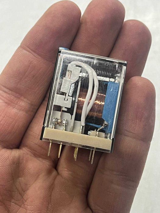 Реле 4 контактный DС24 Ч.Ш.