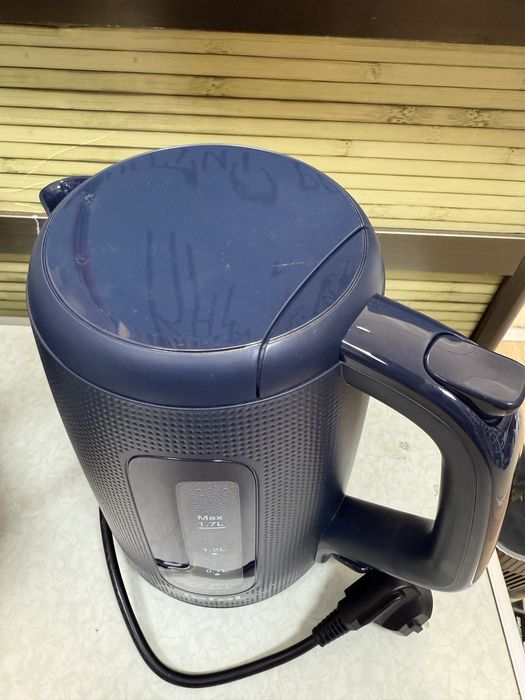 Електрическа кана Tefal KO2M0410