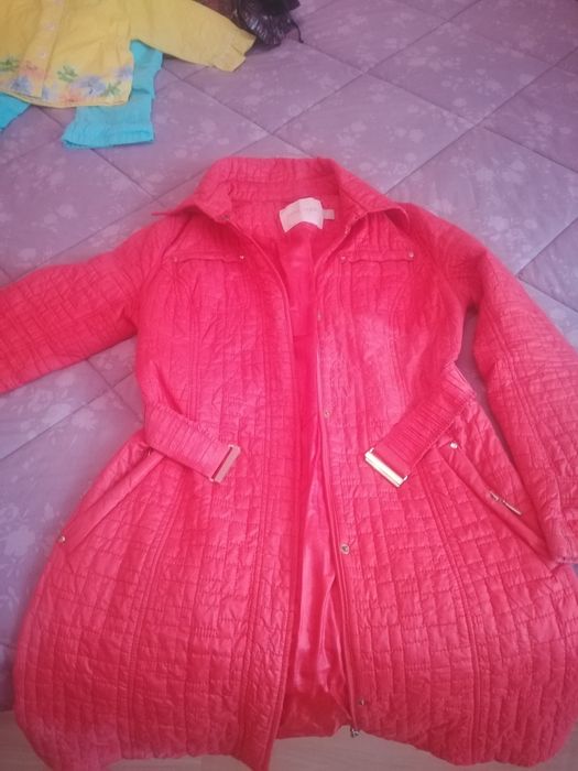Продам плащи женские. Продам