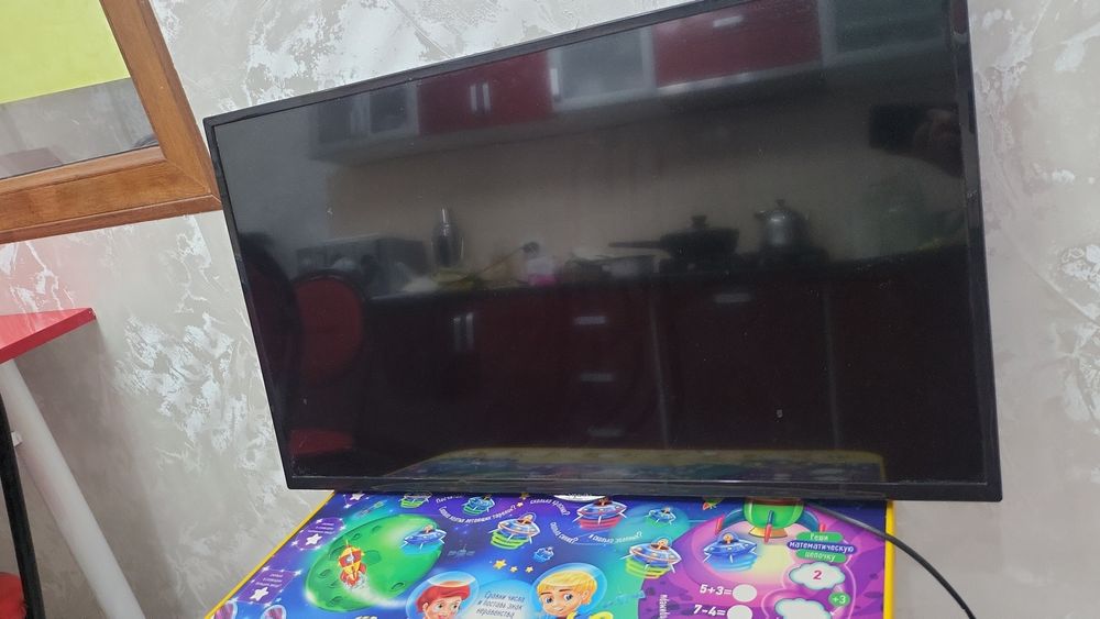 Продам телевизор