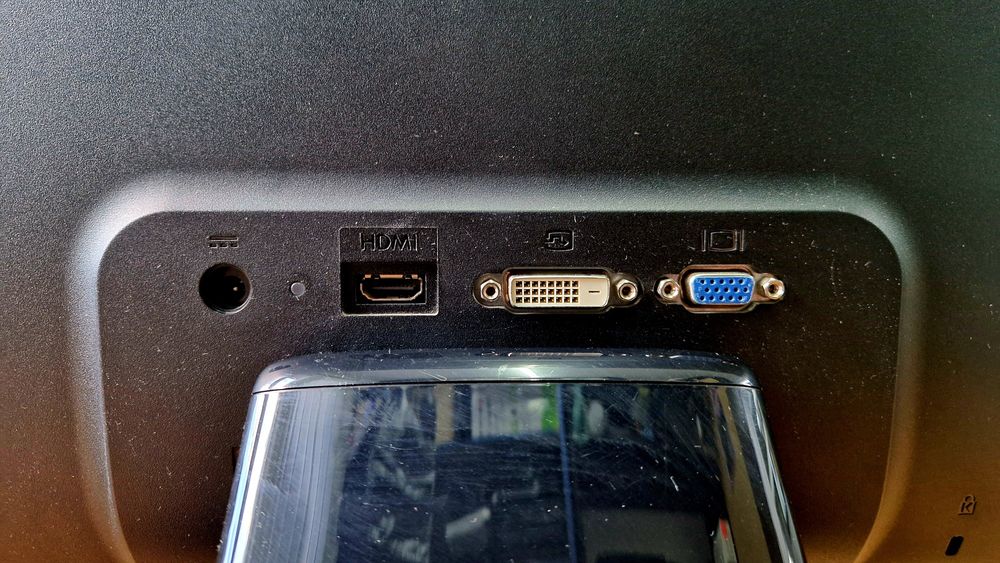 Монитор HP 2311x, диагональ 23 дюйма