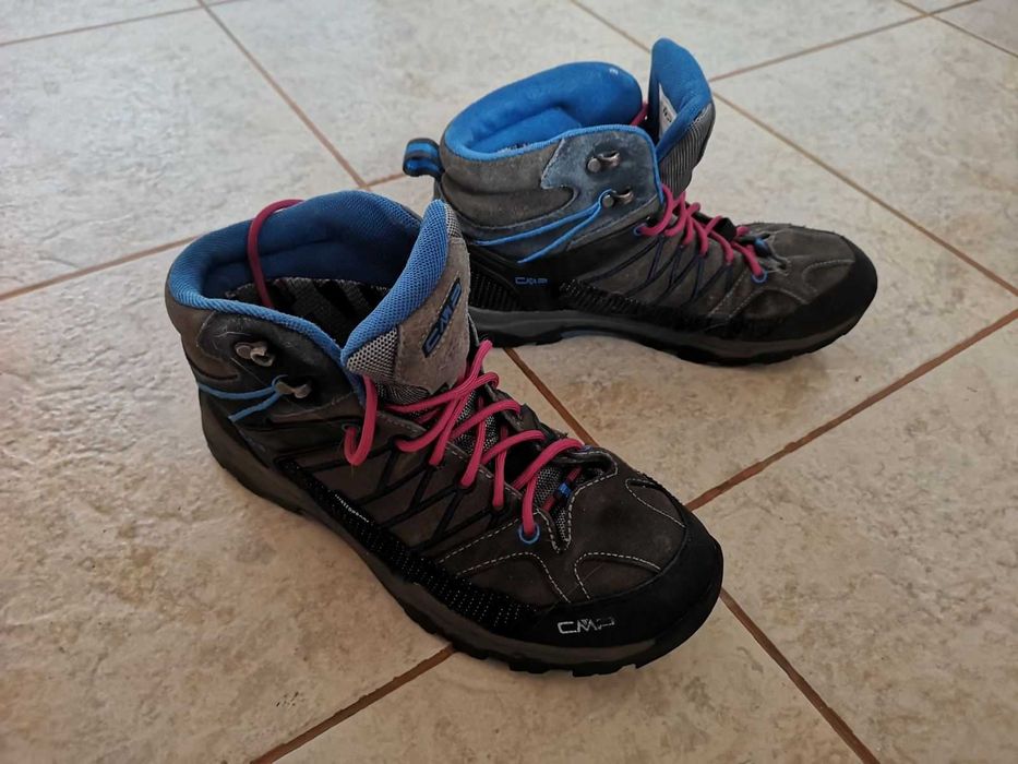 Туристически обувки CMP - 40 номер