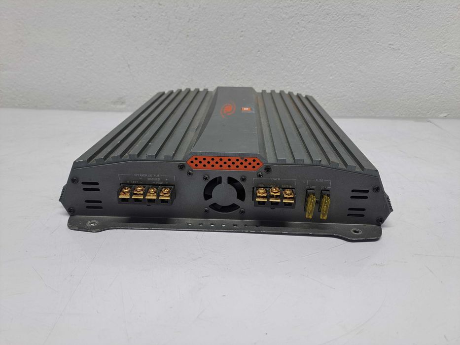 Усилвател за кола - JBL DA1002