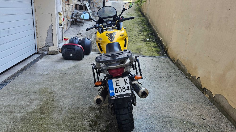 Yamaha TDM900i, 2002 г. с багаж Givi
