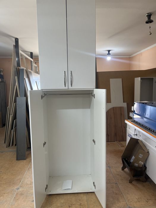 Продам шкаф домашний с фасадами мдф