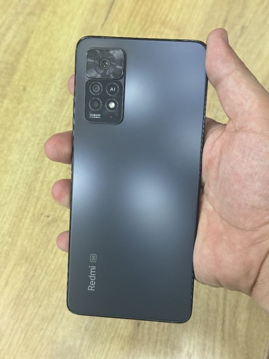 Redmi Note 11 Pro 8/128 GB ochilmagan usta kormagan srochna sotladi