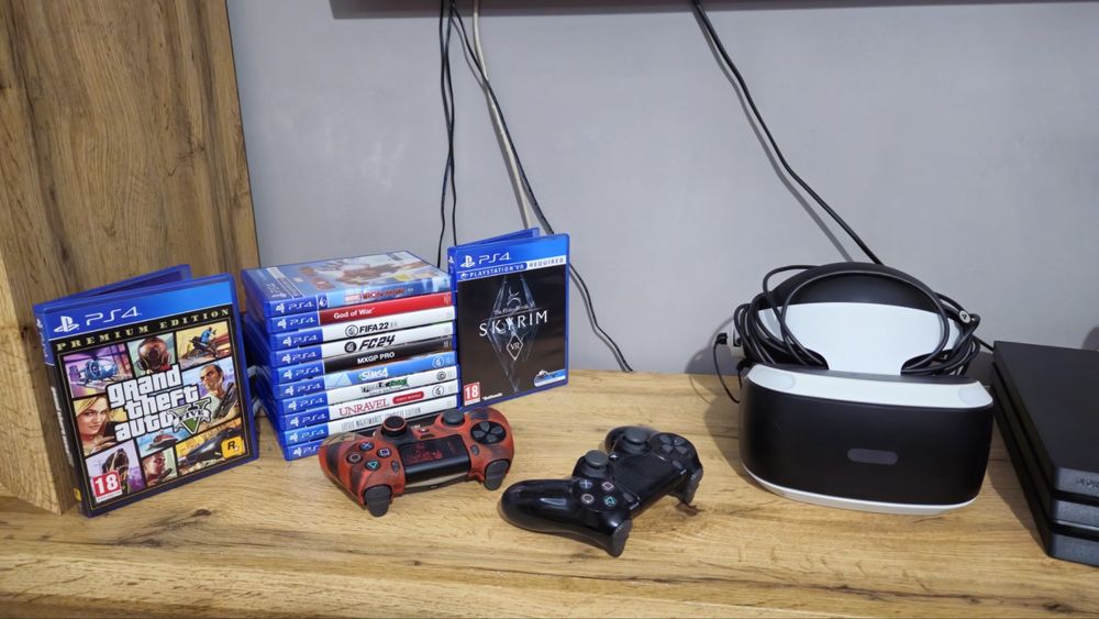 Playstation 4 pro / ps4 / ps VR