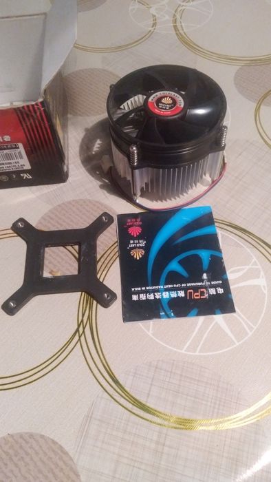 Материнская плата