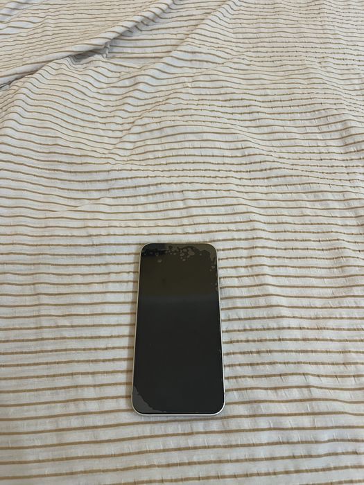 iphone 13 mini.