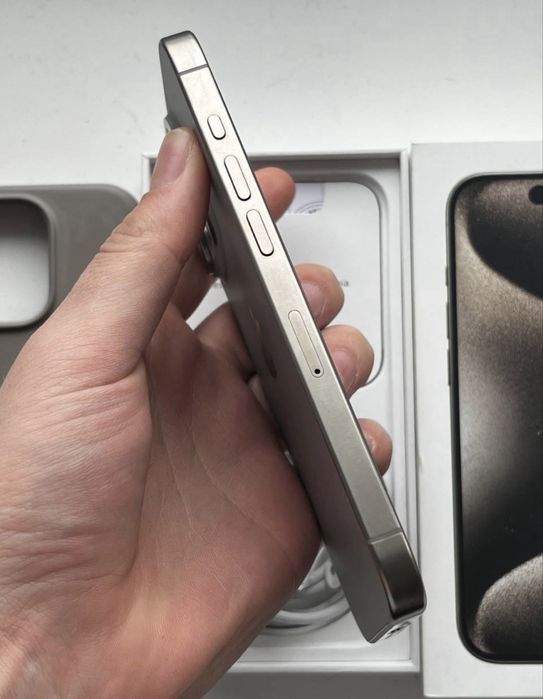 iPhone 15pro/128gb