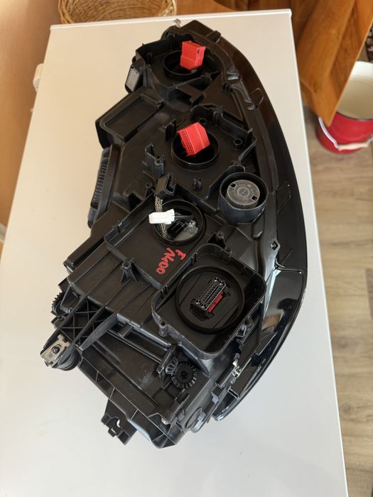 Far stanga VW Golf 7 R
