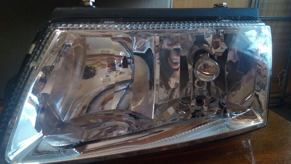 Фары VWPassat B5