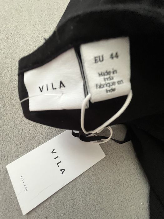 Рокля  черна нова